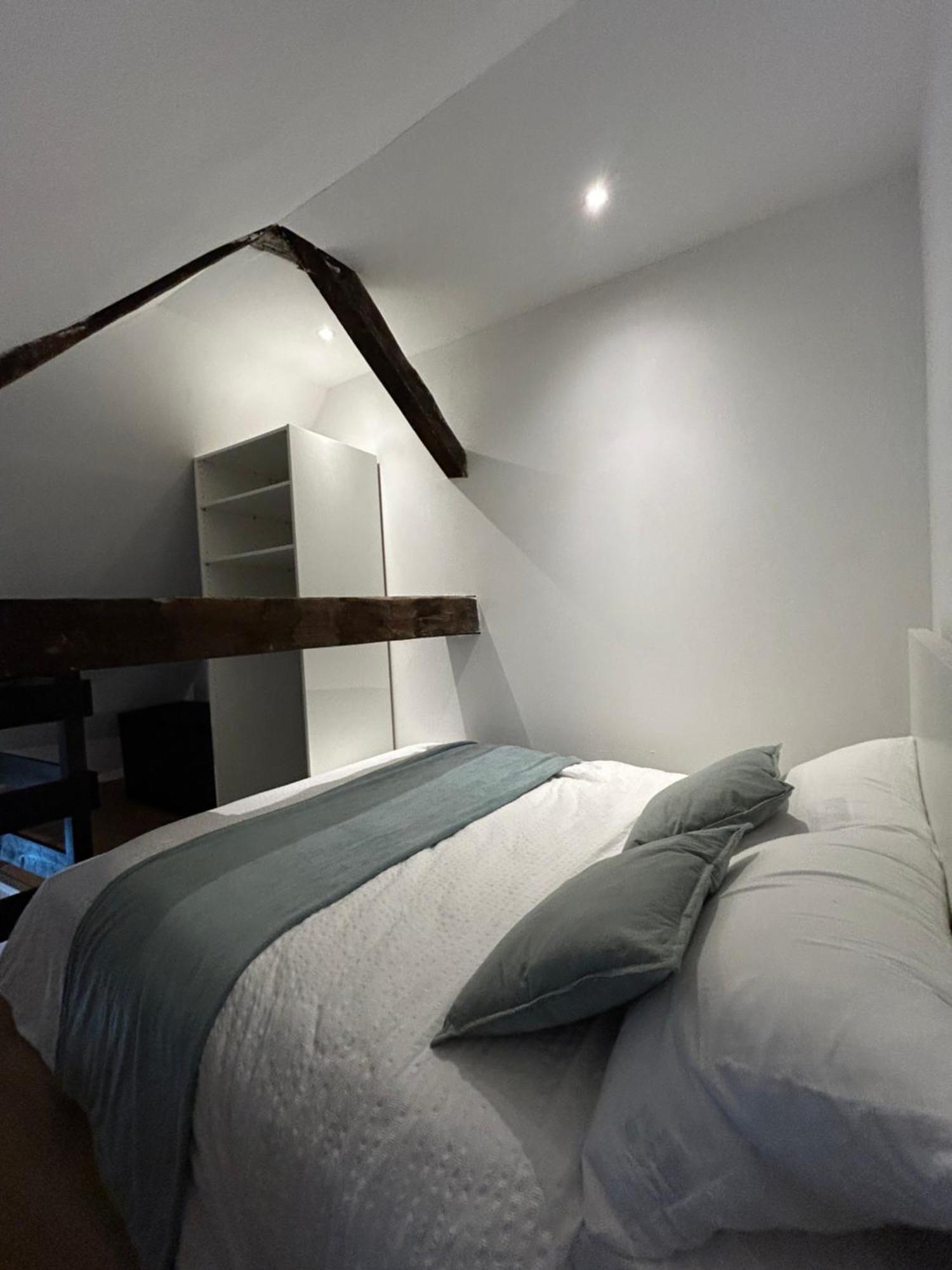Le Repos De La Meuse Apartamento Givet Exterior foto